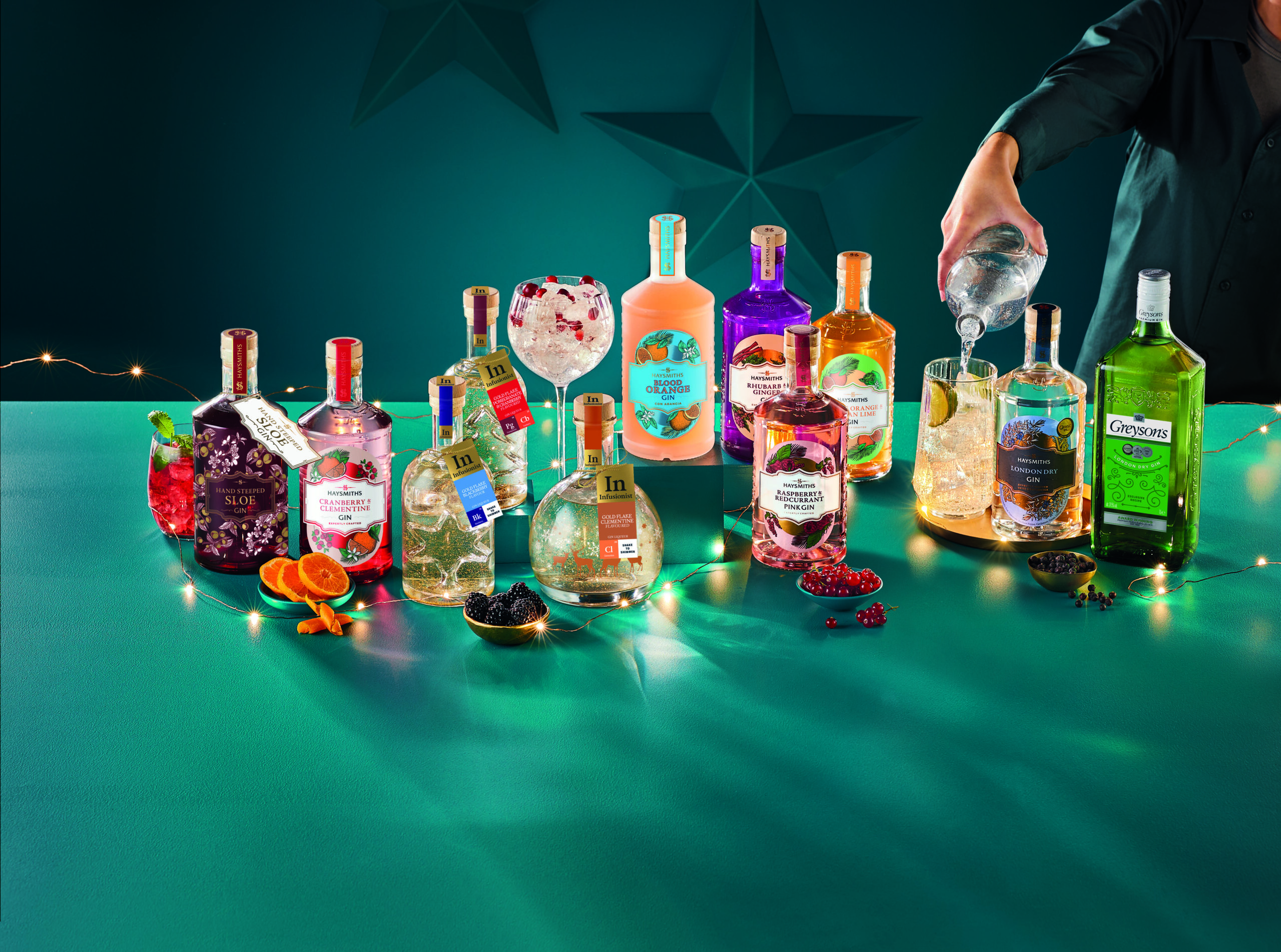 ALDI\'S 2023 CHRISTMAS GIN RANGE SOMETHING ABOUT Press DRINKERS Office GIN GIVES ALDI - TO CHEERS UK