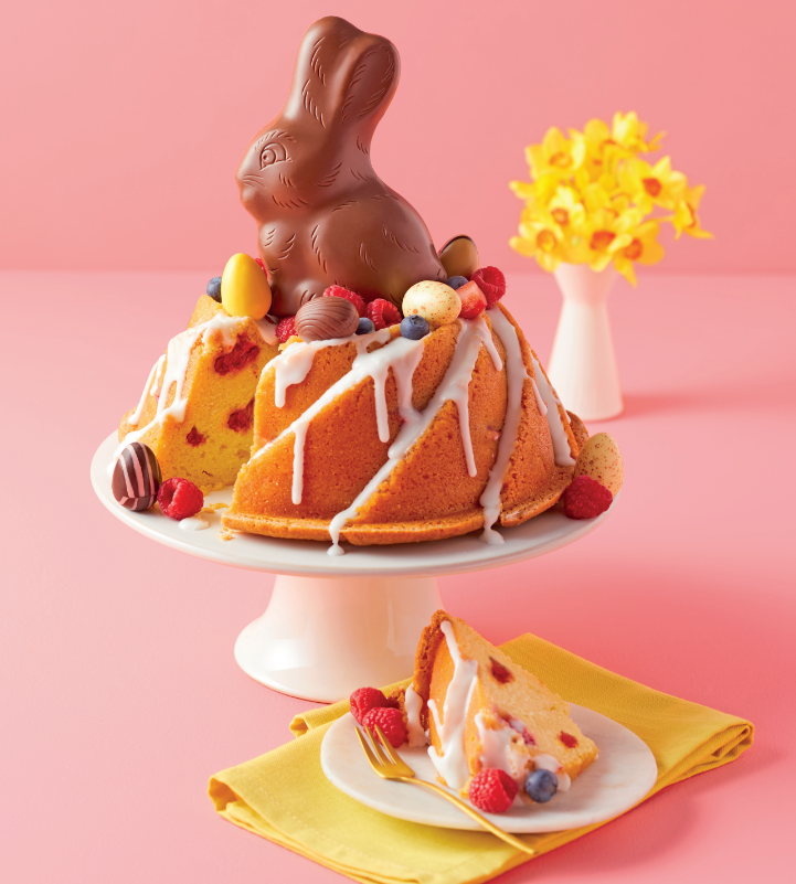 Bundt cake complete with Moser Roth Easter Bunny on top