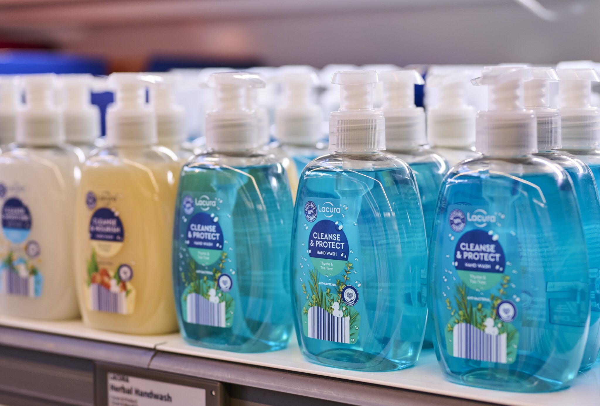 ALDI INTRODUCES FULLY RECYCLABLE HANDWASH PUMPS IN A SUPERMARKET FIRST ALDI UK Press Office