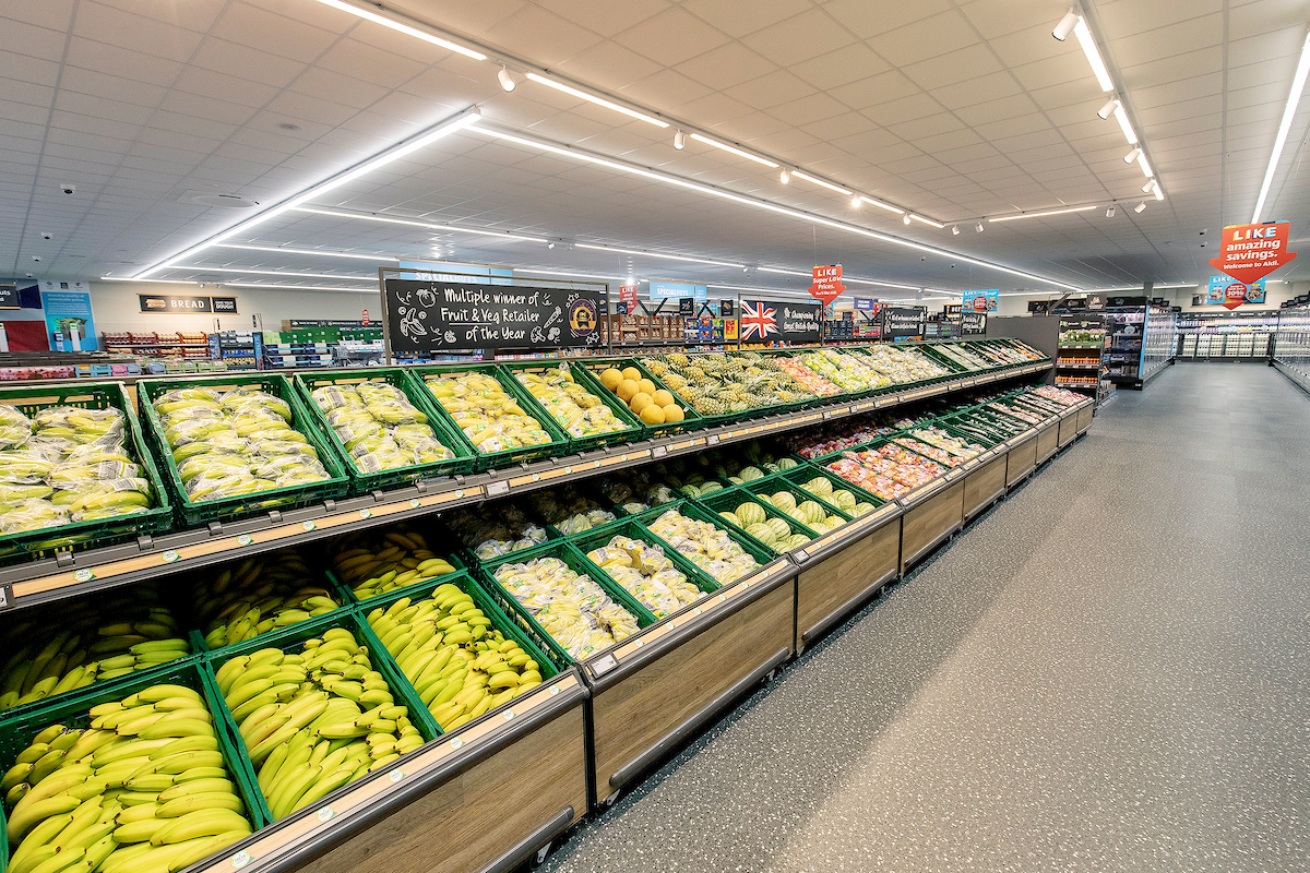 ALDI ANNOUNCES BIGGEST ROUND OF PRICE CUTS ON FRUIT AND VEG ESSENTIALS 